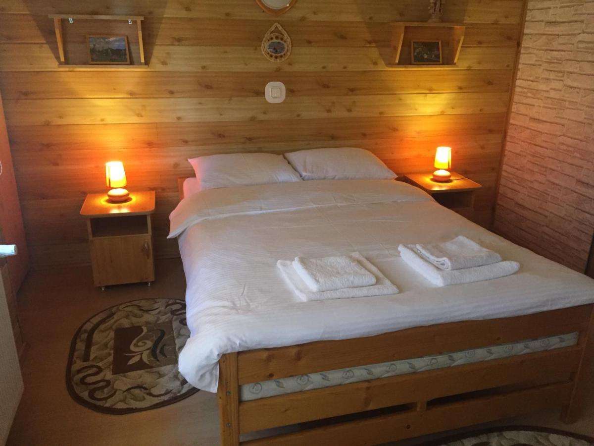 Casa Alberta Ocna Şugatag Esterno foto